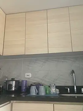 AUSTINN TORRES online show from April 10, 2026, 8:05 pm