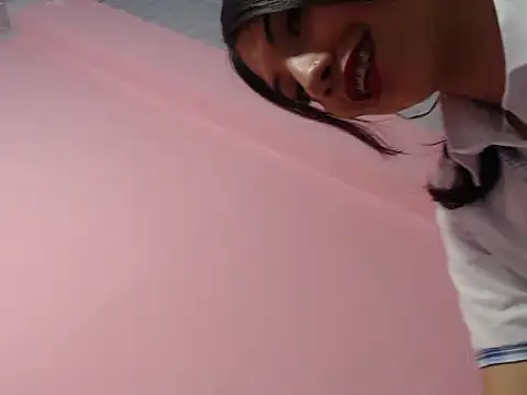 Snapshot of Victoria_Alvarez chatting on October 31, 2025, 3:58 am Victoria Alvarez online show from October 31, 2025, 3:58 am