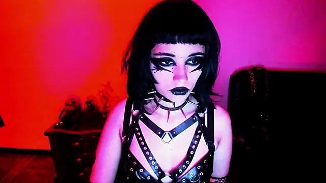 Yueeclipsa online show from January 12, 2026, 4:52 am