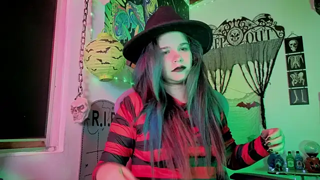 Snapshot of AshGraven chatting on November 1, 2025, 4:30 am AshGraven online show from November 1, 2025, 4:30 am