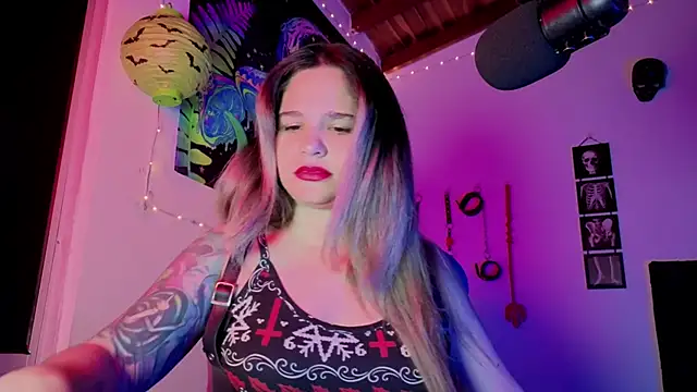 Snapshot of AshGraven chatting on December 22, 2025, 3:06 am AshGraven online show from December 22, 2025, 3:06 am