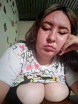 Snapshot of SaraCute_1 chatting on October 31, 2025, 2:13 pm SaraCute 1 online show from October 31, 2025, 2:13 pm