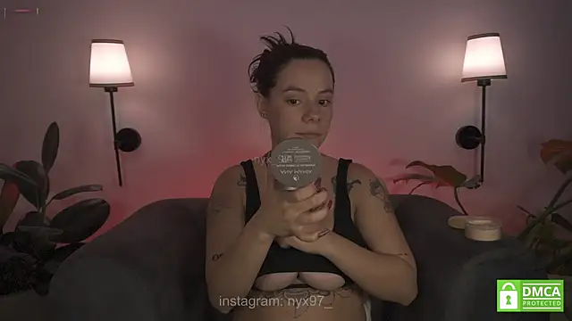 Snapshot of nyx_97 chatting on April 7, 2026, 6:26 am nyx 97 online show from April 7, 2026, 6:26 am