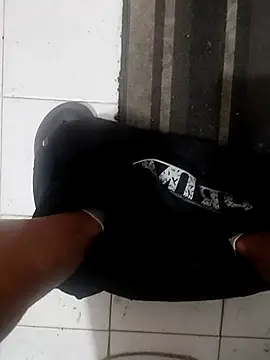 Snapshot of Andres__00 chatting on March 23, 2026, 6:30 pm Andres 00 online show from March 23, 2026, 6:30 pm