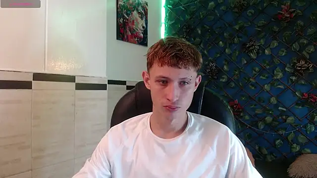 Garuo 18 online show from January 13, 2026, 2:37 am