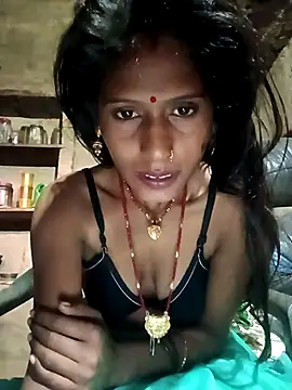 QRANSEXI online show from December 1, 2025, 2:01 am