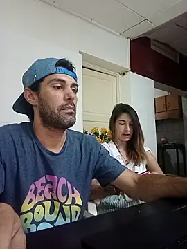 Capriflow online show from December 22, 2025, 1:06 am