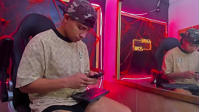 ethan york online show from October 26, 2025, 4:13 am
