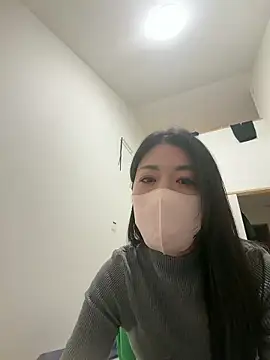 Snapshot of akimix_xoxo chatting on March 31, 2026, 5:37 pm akimix xoxo online show from March 31, 2026, 5:37 pm