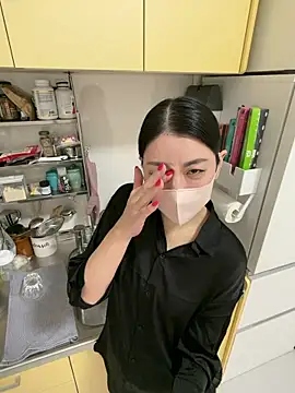 Snapshot of akimix_xoxo chatting on March 4, 2026, 4:04 pm akimix xoxo online show from March 4, 2026, 4:04 pm