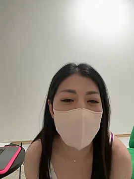 akimix xoxo online show from November 8, 2025, 1:14 pm