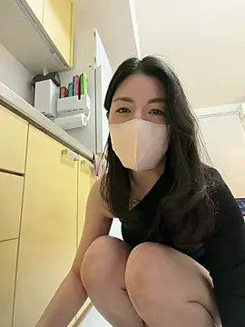 Snapshot of akimix_xoxo chatting on March 6, 2026, 4:13 pm akimix xoxo online show from March 6, 2026, 4:13 pm