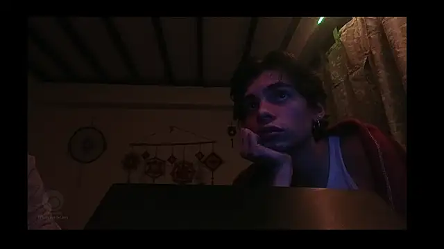 Lilyandnoah16 online show from December 3, 2025, 12:01 am