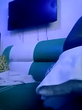 Snapshot of FaithMatsane chatting on November 1, 2025, 2:22 pm FaithMatsane online show from November 1, 2025, 2:22 pm