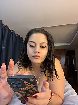 Snapshot of amellita-33 chatting on July 17, 2026, 6:21 am amellita-33 online show from July 17, 2026, 6:21 am