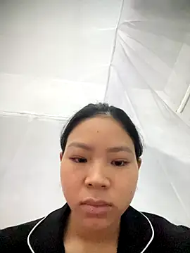 Milk xx online show from November 2, 2025, 8:14 pm