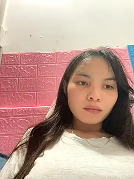 Tina x online show from December 4, 2025, 6:29 pm