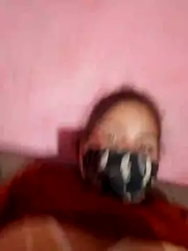 Poonam12A online show from February 25, 2026, 10:31 pm