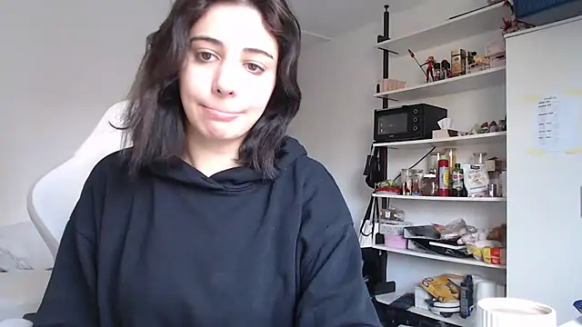 Snapshot of bellefleurrr chatting on March 25, 2026, 7:08 am bellefleurrr online show from March 25, 2026, 7:08 am