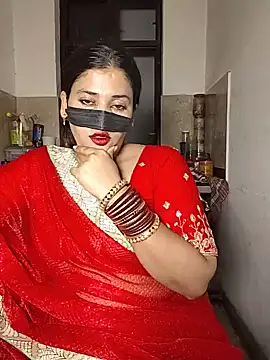 Snapshot of Heena-143 chatting on July 14, 2026, 4:57 pm Heena-143 online show from July 14, 2026, 4:57 pm