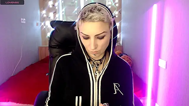 Sweet-n-Strong online show from November 20, 2025, 12:39 pm