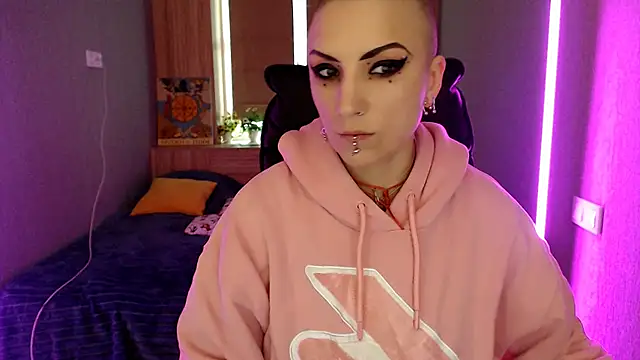 Sweet-n-Strong online show from April 10, 2026, 5:36 am