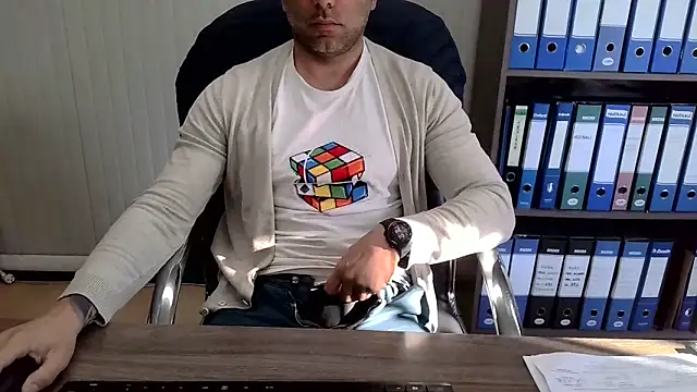 Evasionee online show from March 23, 2026, 7:30 am