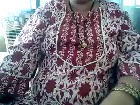 Snapshot of TABOOBREAKERS chatting on October 9, 2025, 3:40 am TABOOBREAKERS online show from October 9, 2025, 3:40 am