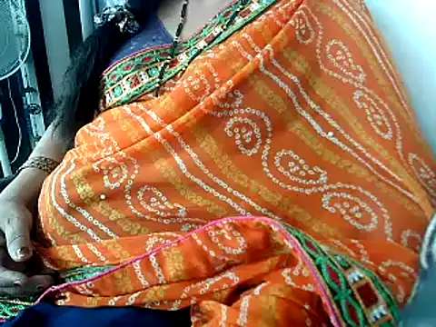 Snapshot of TABOOBREAKERS chatting on October 4, 2025, 3:41 am TABOOBREAKERS online show from October 4, 2025, 3:41 am