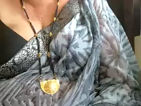 Snapshot of TABOOBREAKERS chatting on April 9, 2026, 6:19 am TABOOBREAKERS online show from April 9, 2026, 6:19 am