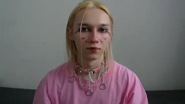 Snapshot of icebenz chatting on April 7, 2026, 10:39 am icebenz online show from April 7, 2026, 10:39 am