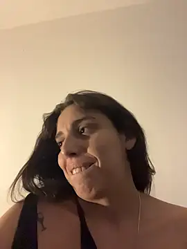 Snapshot of gigi333regi chatting on February 13, 2026, 9:09 am gigi333regi online show from February 13, 2026, 9:09 am