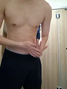 Snapshot of yuta_00 chatting on March 28, 2026, 5:03 pm yuta 00 online show from March 28, 2026, 5:03 pm