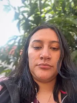 Snapshot of _Nalaa chatting on November 8, 2025, 12:20 pm Nalaa online show from November 8, 2025, 12:20 pm