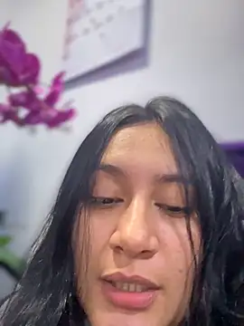 Snapshot of _Nalaa chatting on November 6, 2025, 11:25 am Nalaa online show from November 6, 2025, 11:25 am