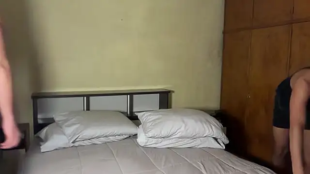 dylan-jacob12 online show from February 8, 2026, 12:41 am