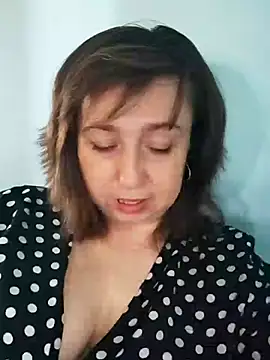Snapshot of MaryKiki5619 chatting on July 1, 2026, 2:17 pm MaryKiki5619 online show from July 1, 2026, 2:17 pm