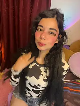 Snapshot of wetbyAlice chatting on March 13, 2026, 11:32 pm wetbyAlice online show from March 13, 2026, 11:32 pm