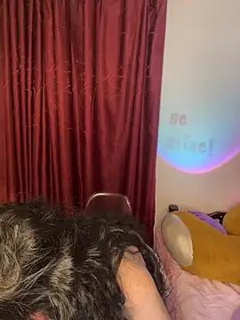 Snapshot of wetbyAlice chatting on February 21, 2026, 12:01 am wetbyAlice online show from February 21, 2026, 12:01 am