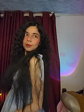 Snapshot of wetbyAlice chatting on February 15, 2026, 11:14 pm wetbyAlice online show from February 15, 2026, 11:14 pm