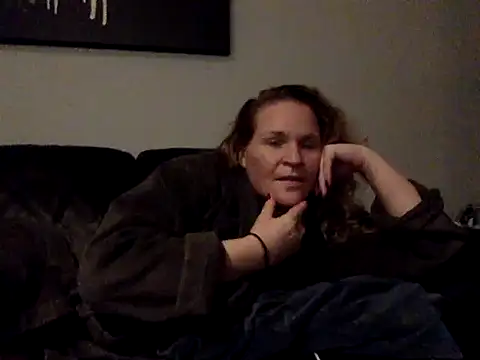 Dinslavnu online show from October 28, 2025, 6:18 pm