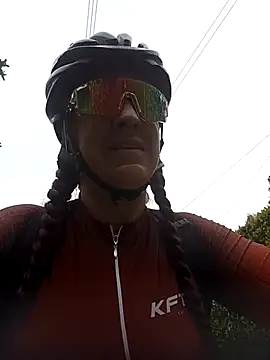 LAPOTRA 04 online show from November 23, 2025, 12:04 pm