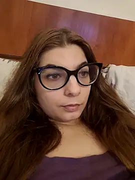 sweetbabygirlforyou online show from May 18, 2026, 1:49 pm