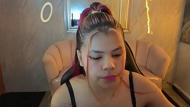 Little cherry b online show from November 12, 2025, 7:51 pm