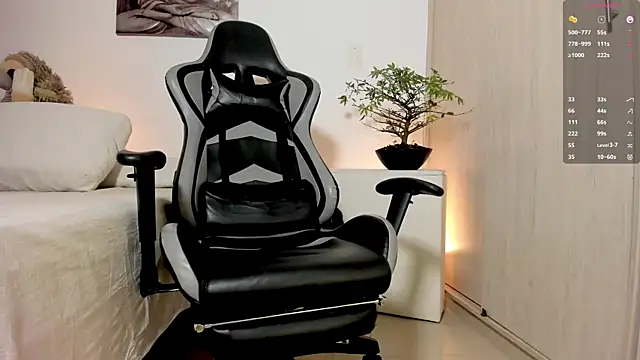 IamKael  online show from February 15, 2026, 10:41 pm