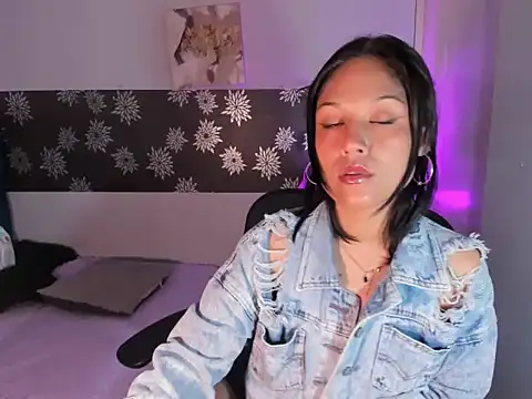 SamaradelaRoux online show from January 9, 2026, 7:15 am