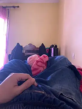 Snapshot of Unique-Man chatting on February 2, 2026, 12:15 pm Unique-Man online show from February 2, 2026, 12:15 pm