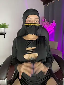 Snapshot of shaima__ chatting on May 20, 2026, 7:11 pm shaima online show from May 20, 2026, 7:11 pm