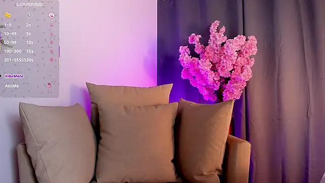 Snapshot of shaima__ chatting on February 3, 2026, 10:04 pm shaima online show from February 3, 2026, 10:04 pm