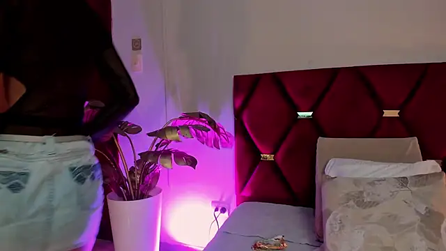 Snapshot of KeimyWilde chatting on January 9, 2026, 5:53 pm KeimyWilde online show from January 9, 2026, 5:53 pm